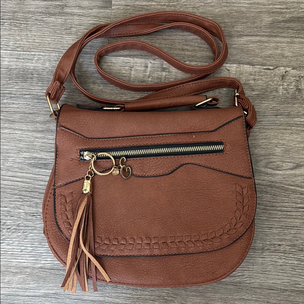 Warm Brown Leather Crossbody Bag with Braided Detail